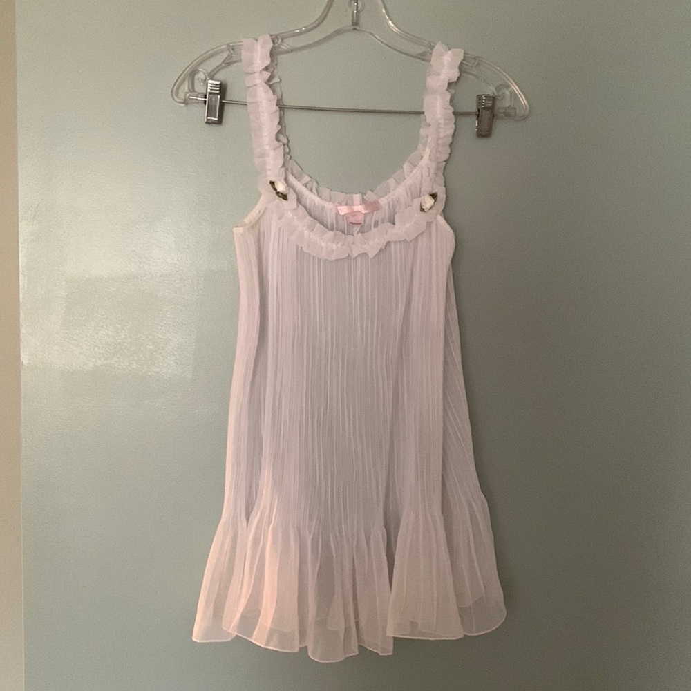 Gorgeous white Babydoll & Garter